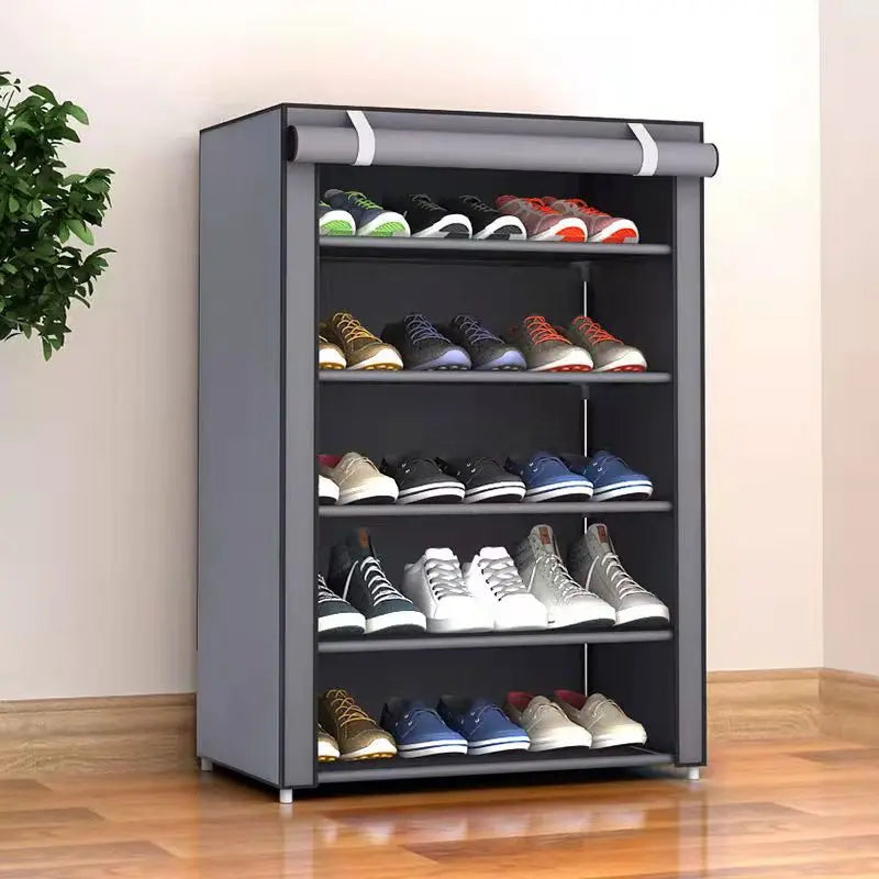 Armoire à chaussures avec housse — Rangement à plusieurs niveaux