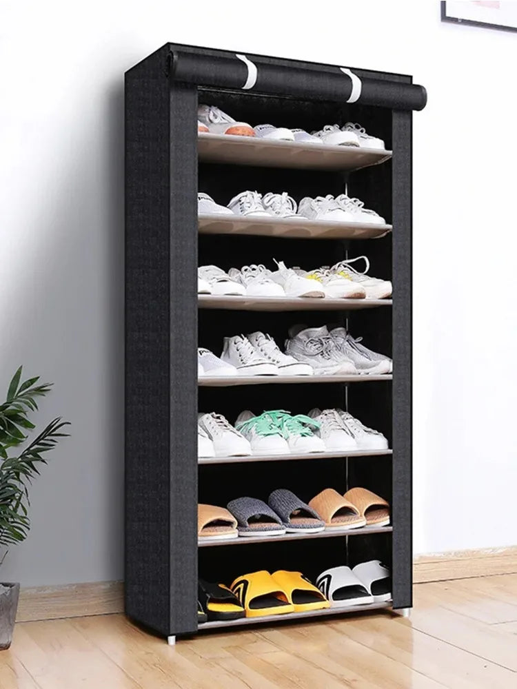 Armoire à chaussures avec housse — Rangement à plusieurs niveaux