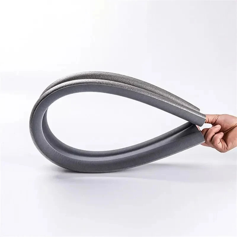 Joint coupe-froid double pour bas de porte – isolation thermique et anti-poussière